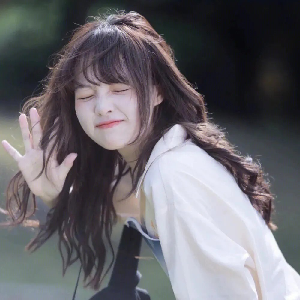 大小姐才不会玩格斗游戏